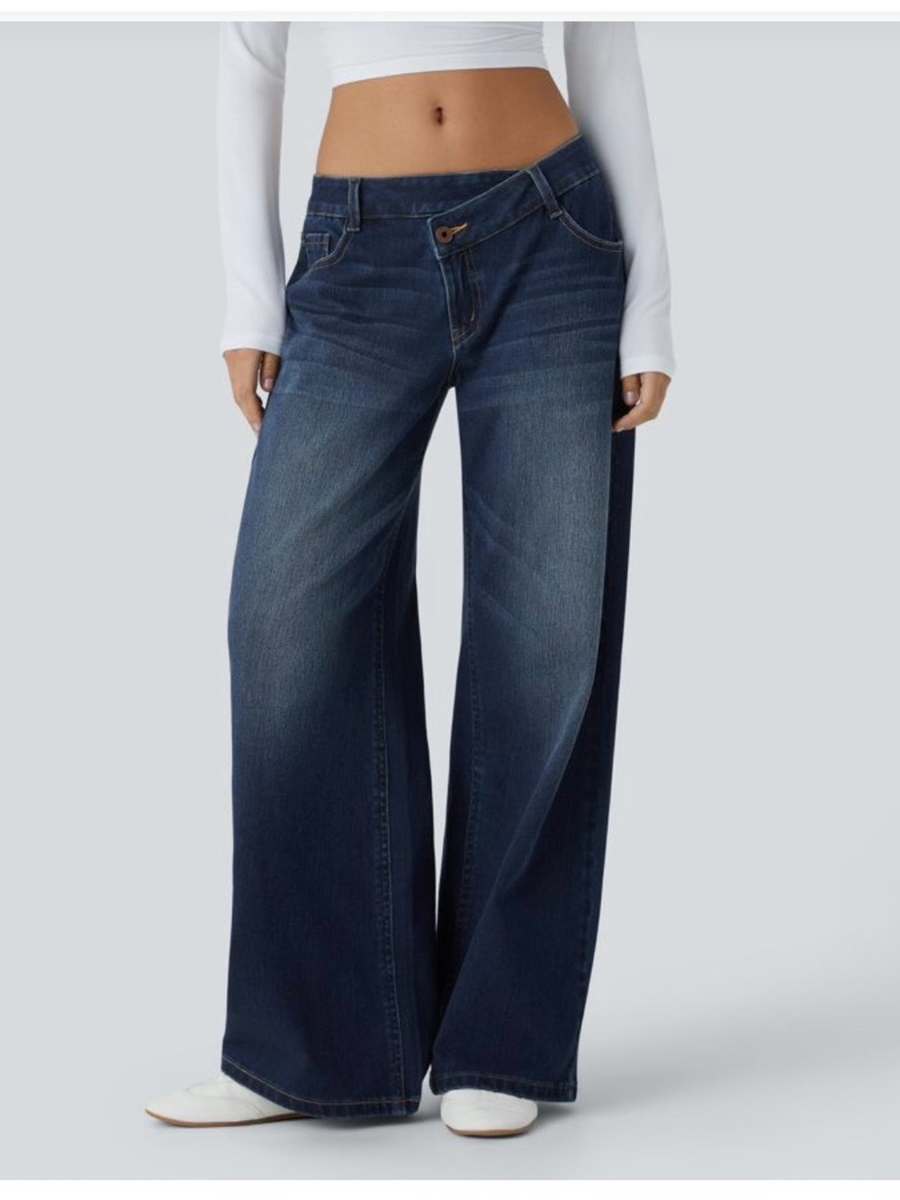 NWT Halara asymmetric low-rise wide-leg jeans